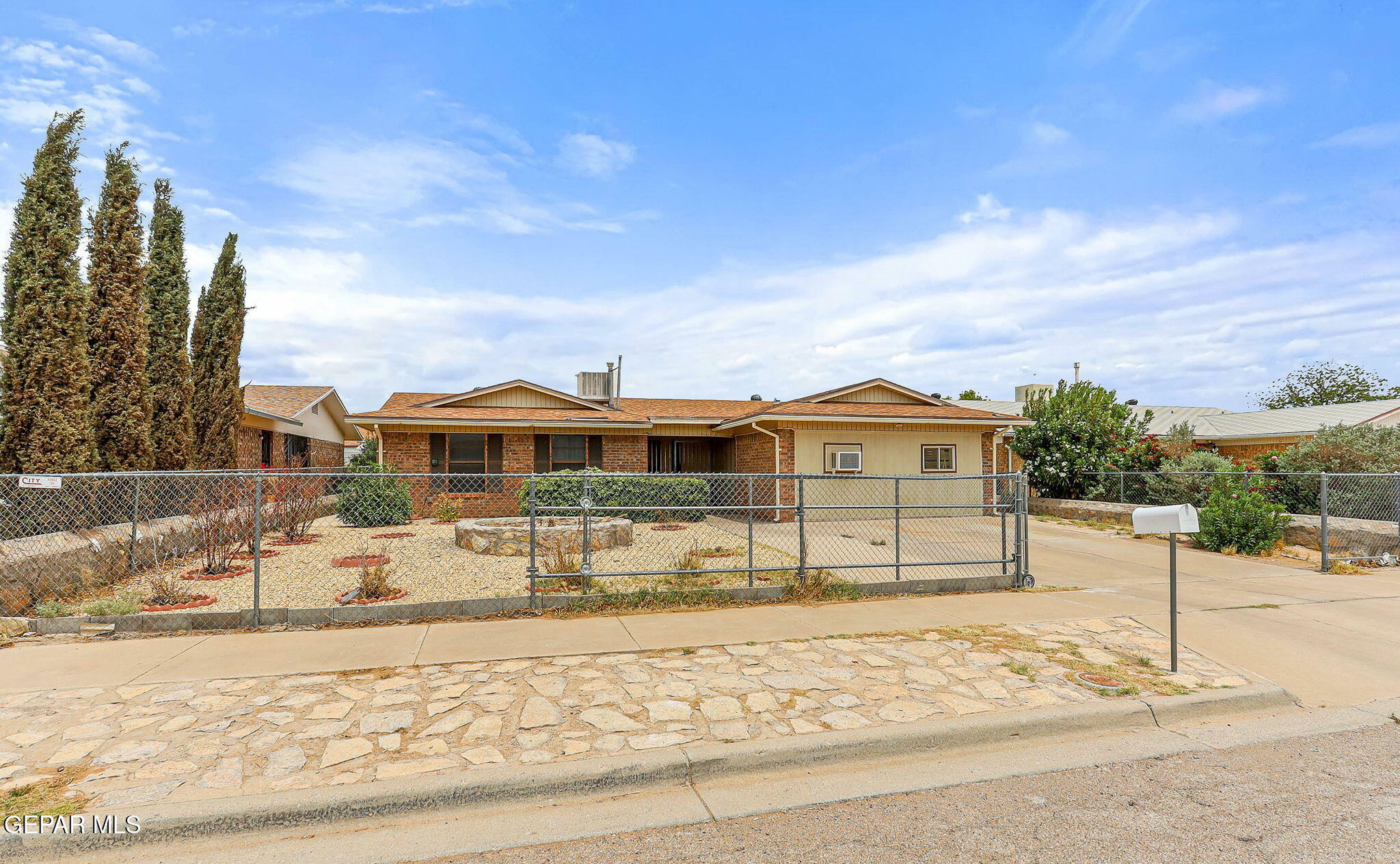 Property Photo: 5405 Corsicana Avenue TX 79924