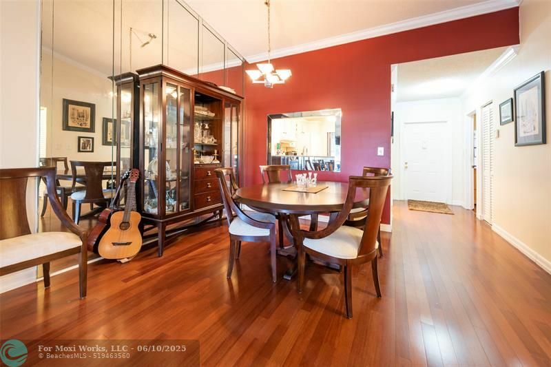 Property Photo: 6429 Pinehurst Cir W. C24 FL 33321