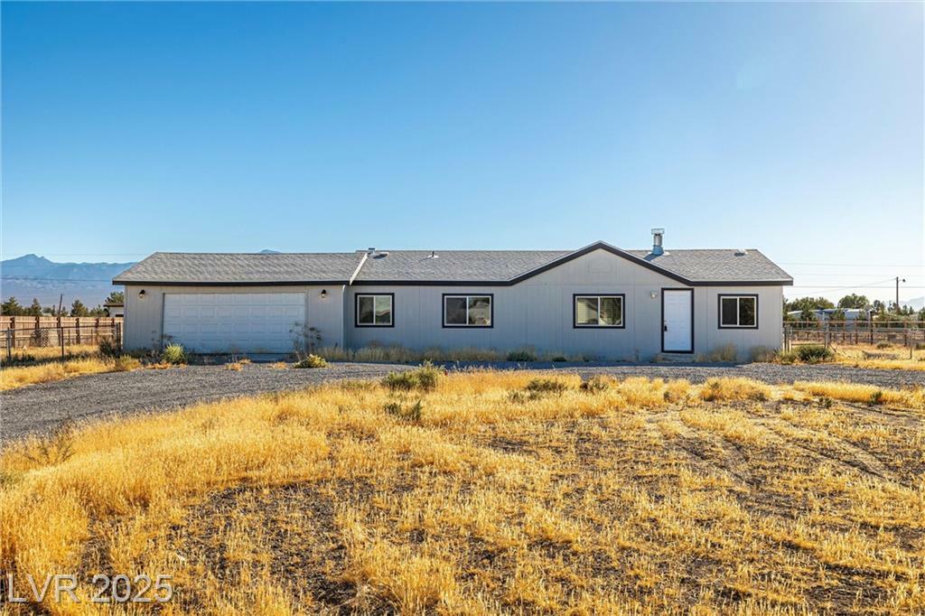 Property Photo: 1621 Windy Lane NV 89048