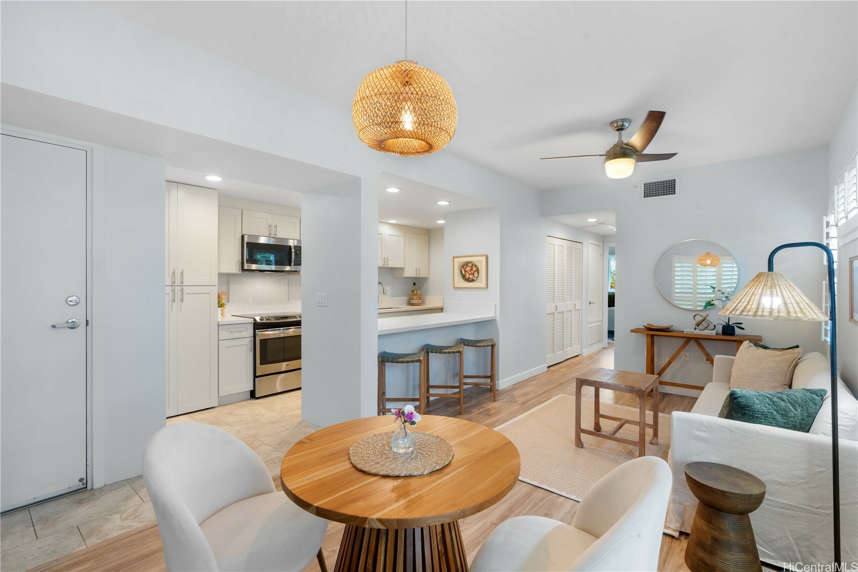 Property Photo: 501 Kailua Road 1103 HI 96734