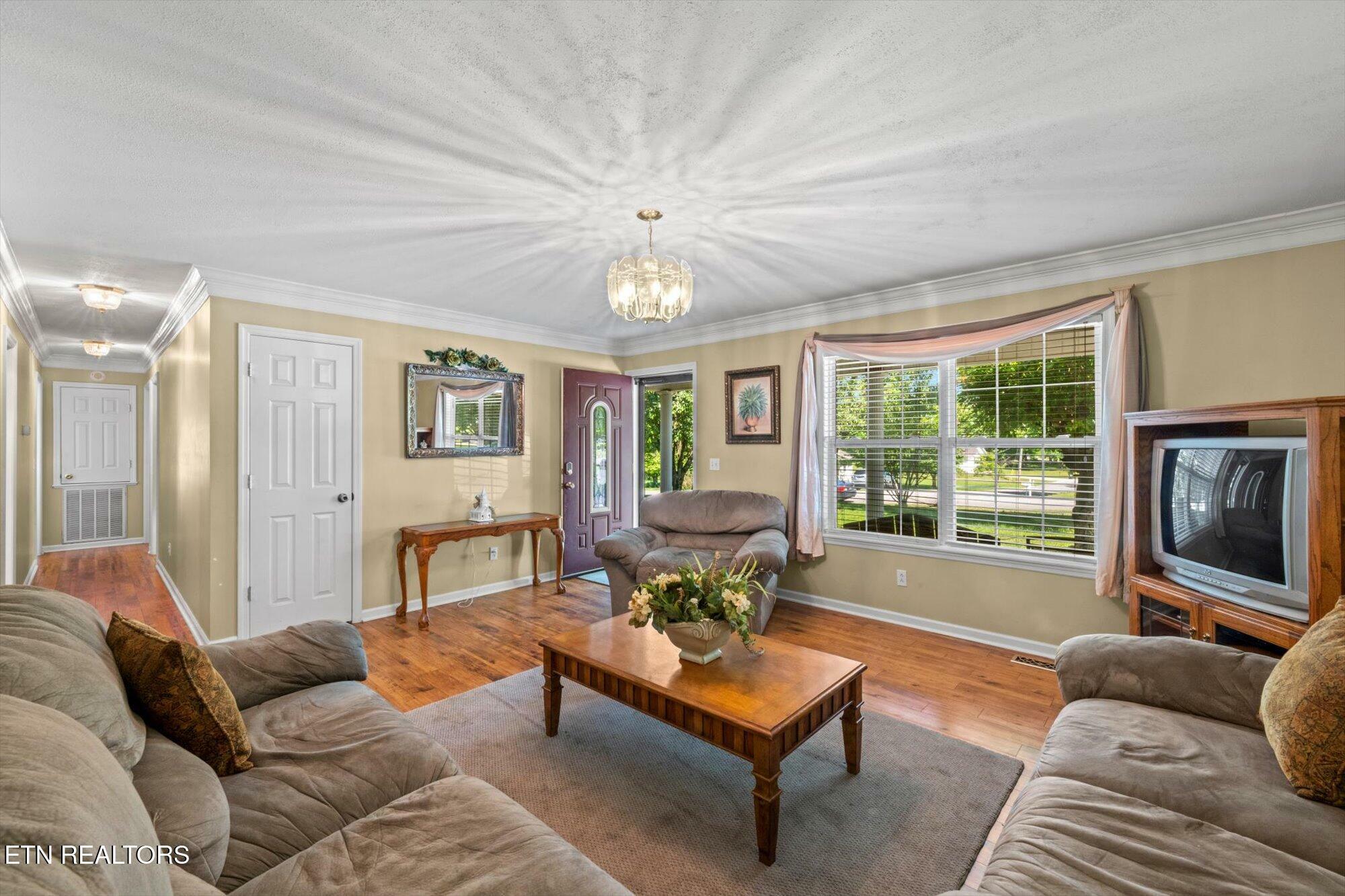 Property Photo: 183 County Road 537 TN 37331