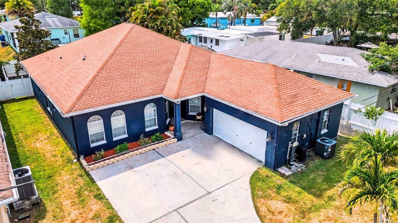 Property Photo: 650 Arbor Lane FL 33770