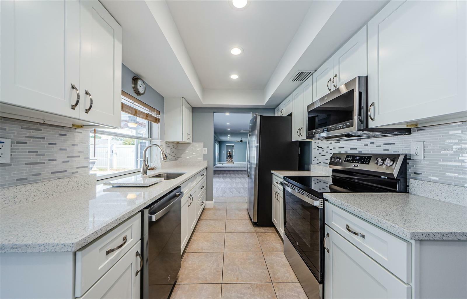 Property Photo: 4704 Shale Place FL 33615