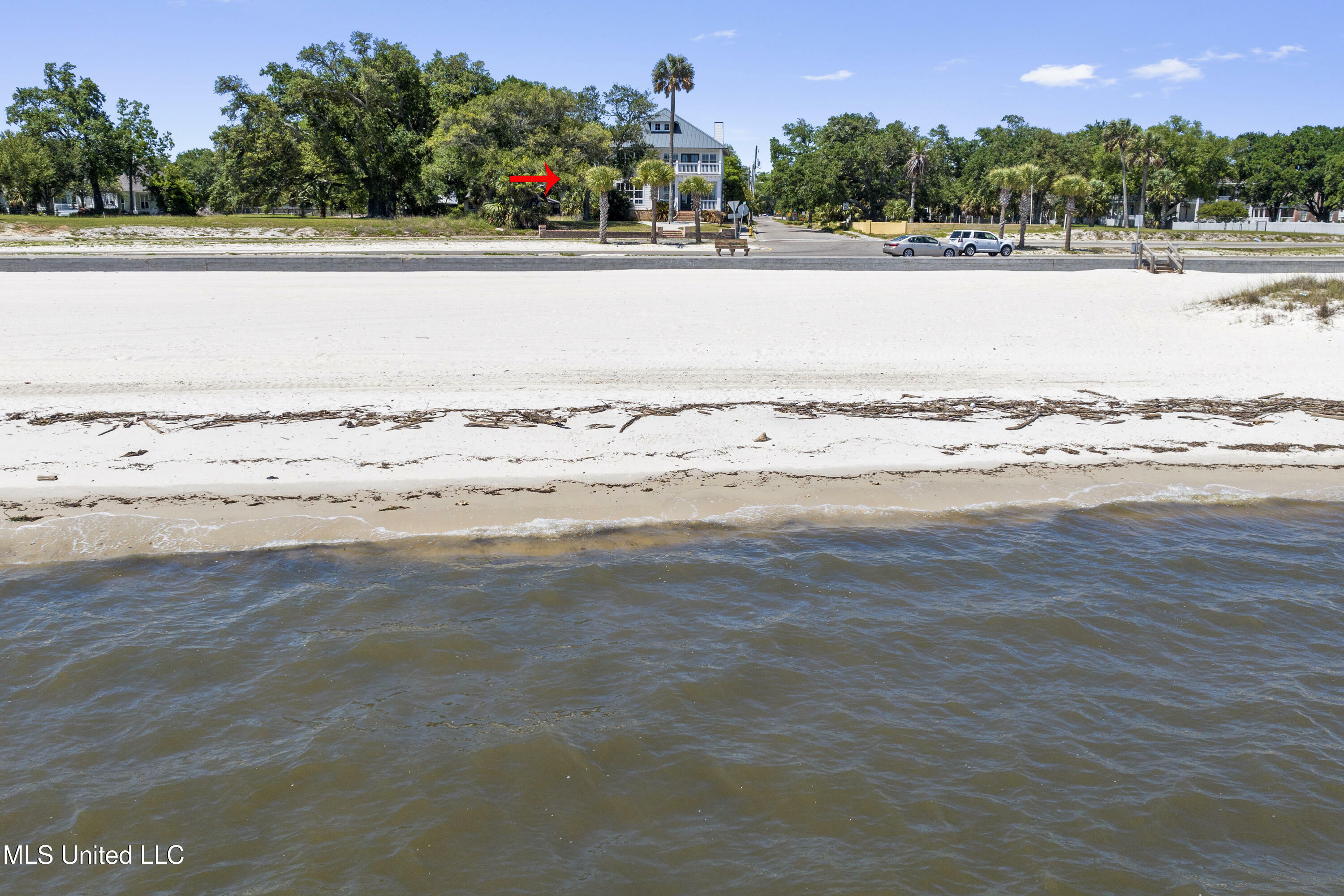 Property Photo: 800 E Beach Boulevard MS 39501