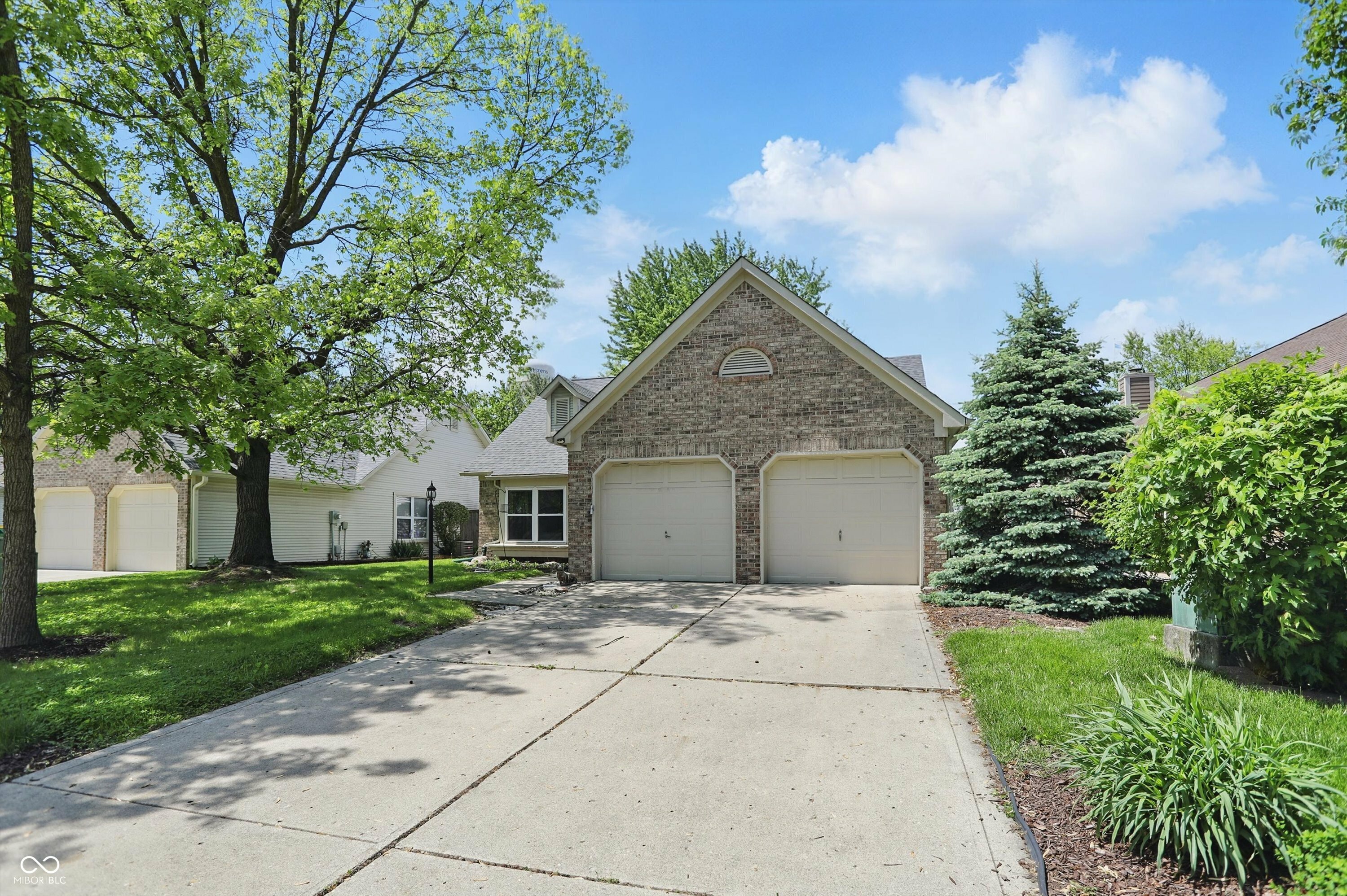 Property Photo: 14634 Village Park East Drive IN 46033