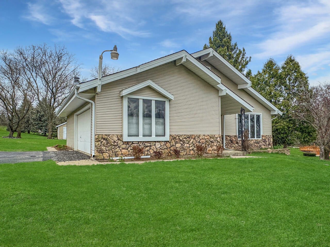 Property Photo: W2620 Copperhead Ln WI 53121