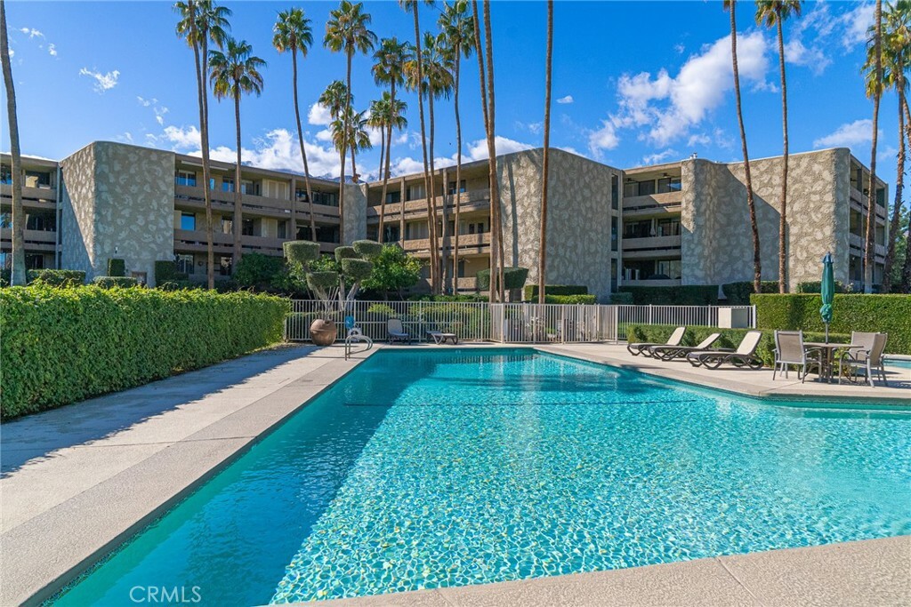 Property Photo:  2424 E Palm Canyon Drive 2D  CA 92264 
