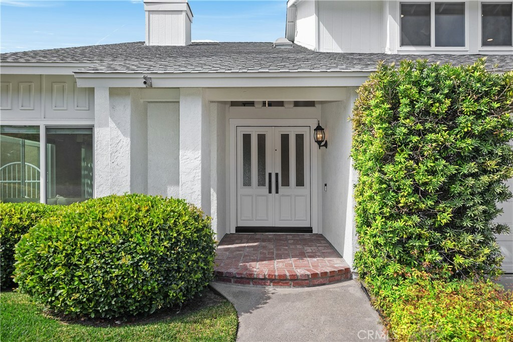Property Photo:  21611 Membrilla  CA 92692 