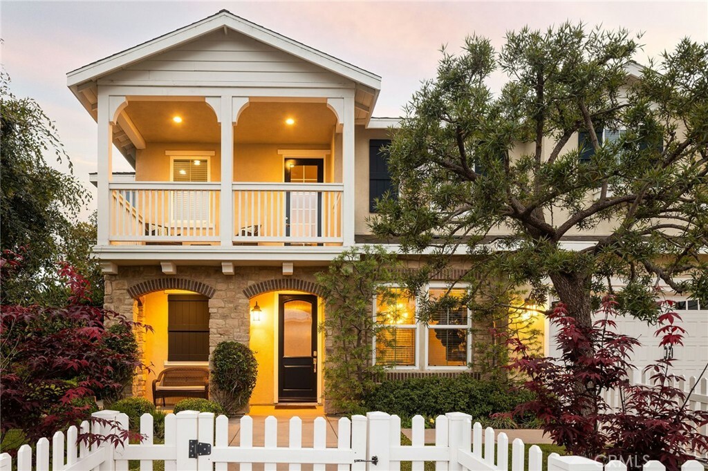 Property Photo: 135 Walnut Street CA 92627