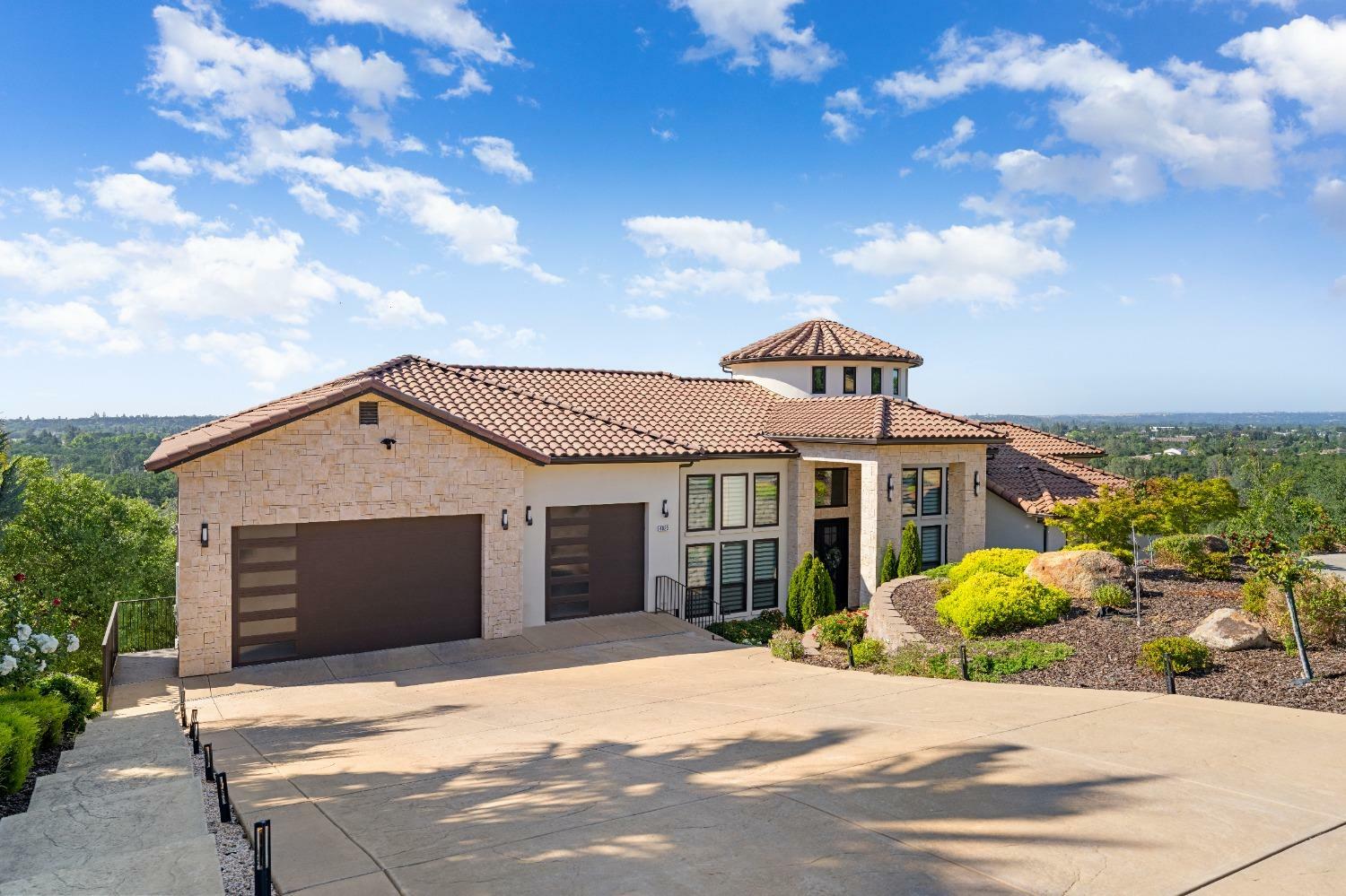 Property Photo: 4023 Cornwall Court CA 95677