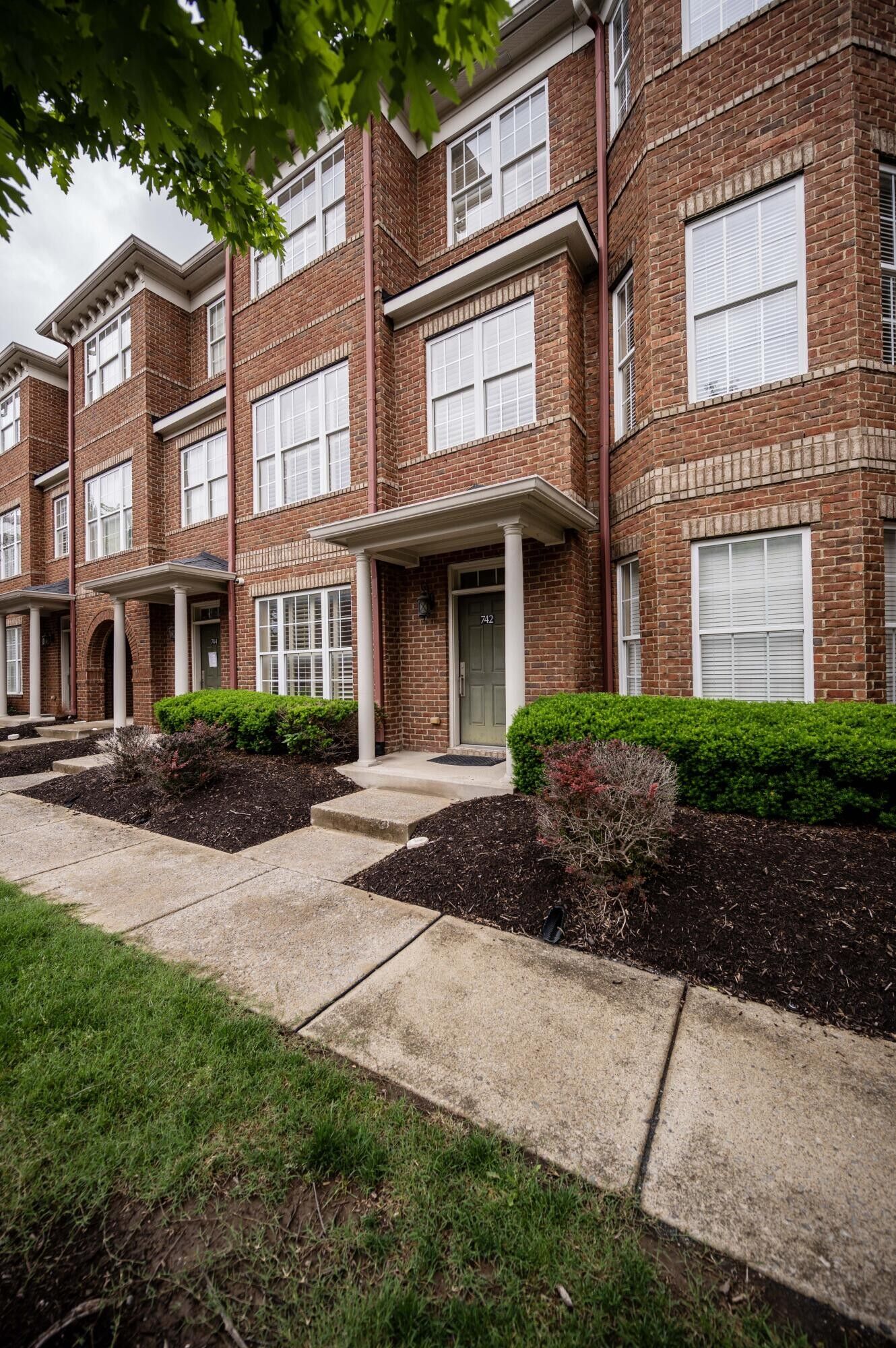 Property Photo:  742 Wedgewood Park  TN 37203 