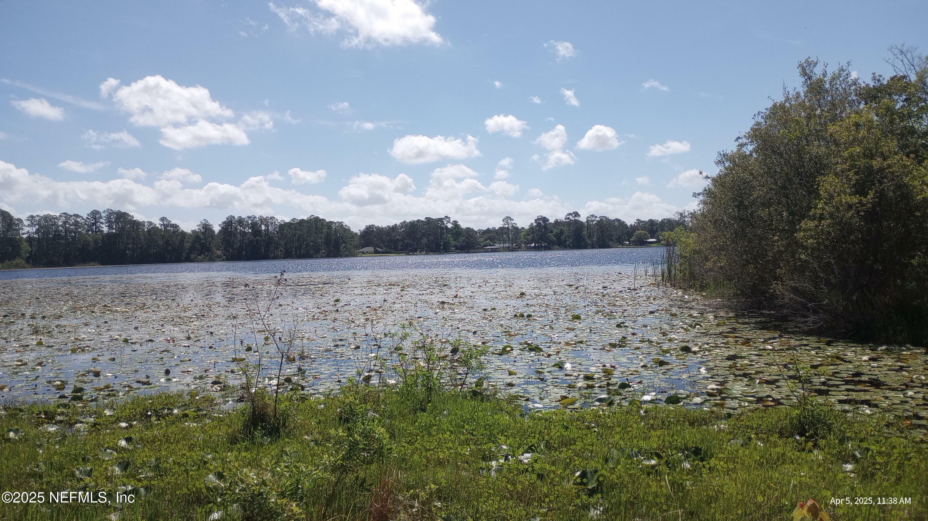 Property Photo: 126 Echo Lane FL 32177