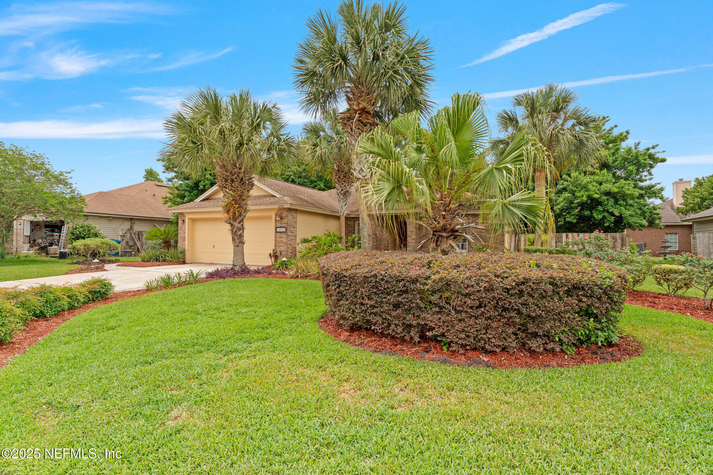 Property Photo: 12352 Sutton Island Drive FL 32225