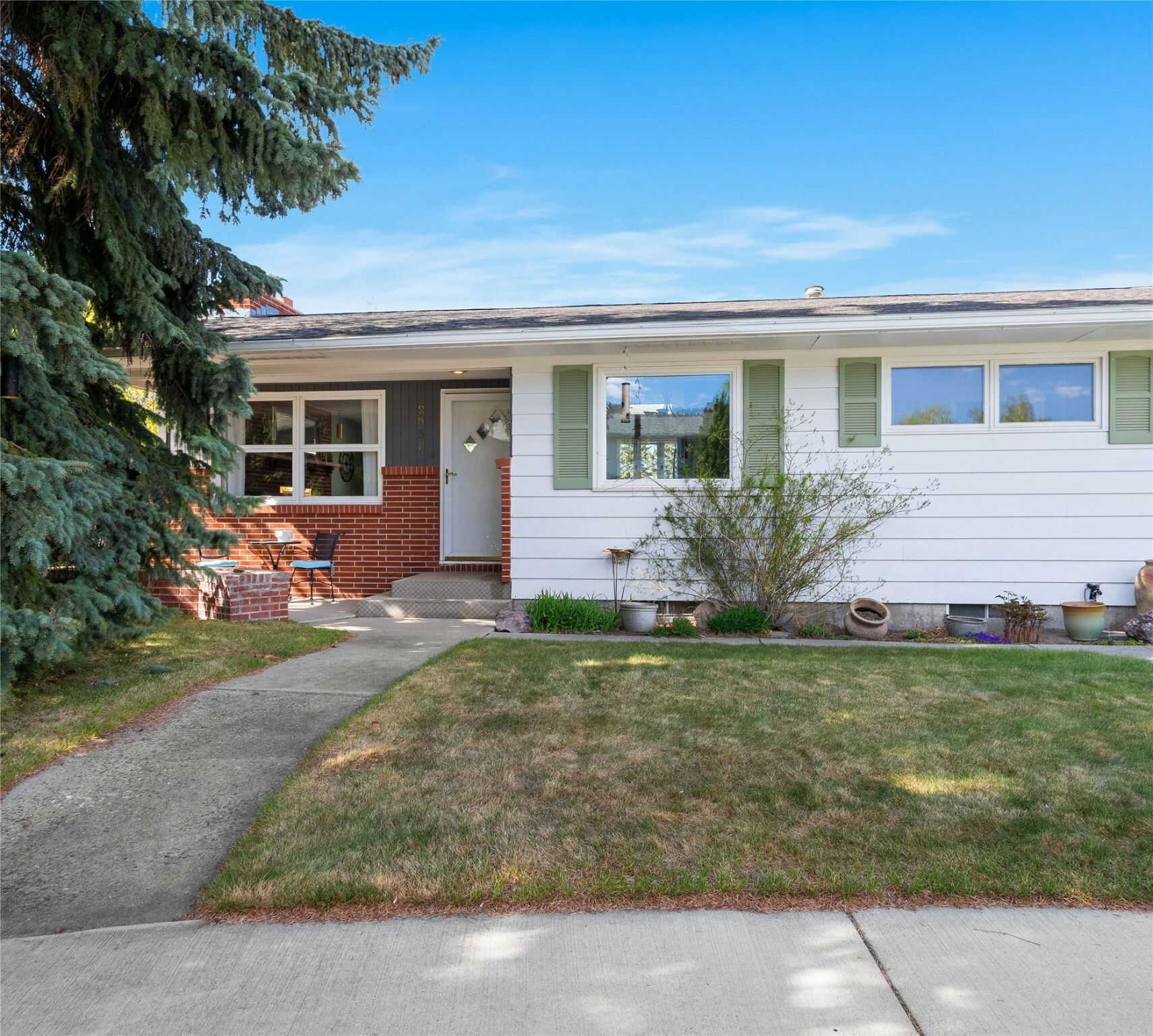 Property Photo: 2030 Highland Street MT 59601