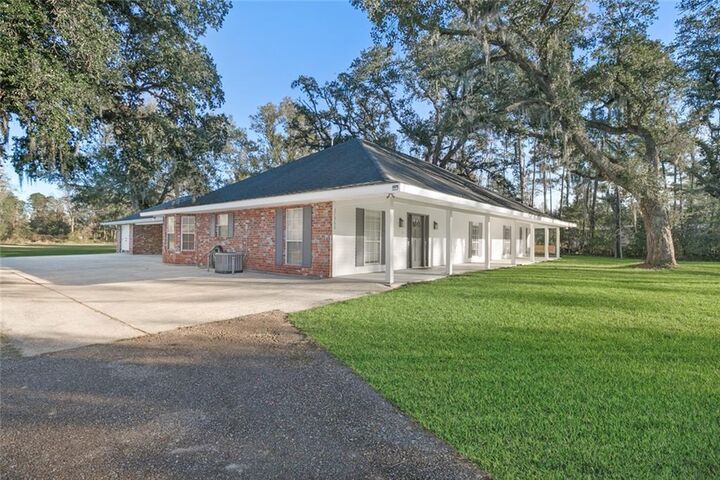 Property Photo:  27360 Hwy 43 Highway  LA 70403 