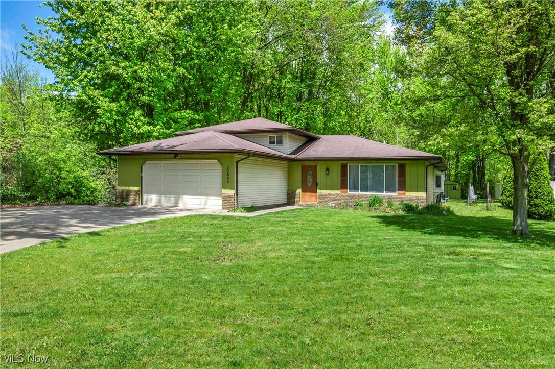 Property Photo: 30844 Hilliard Boulevard OH 44145