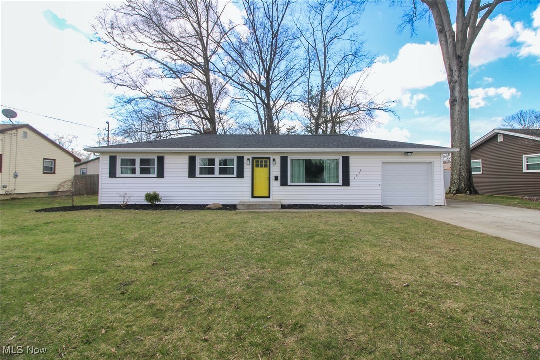 Property Photo: 1674 Yolanda Drive OH 44511