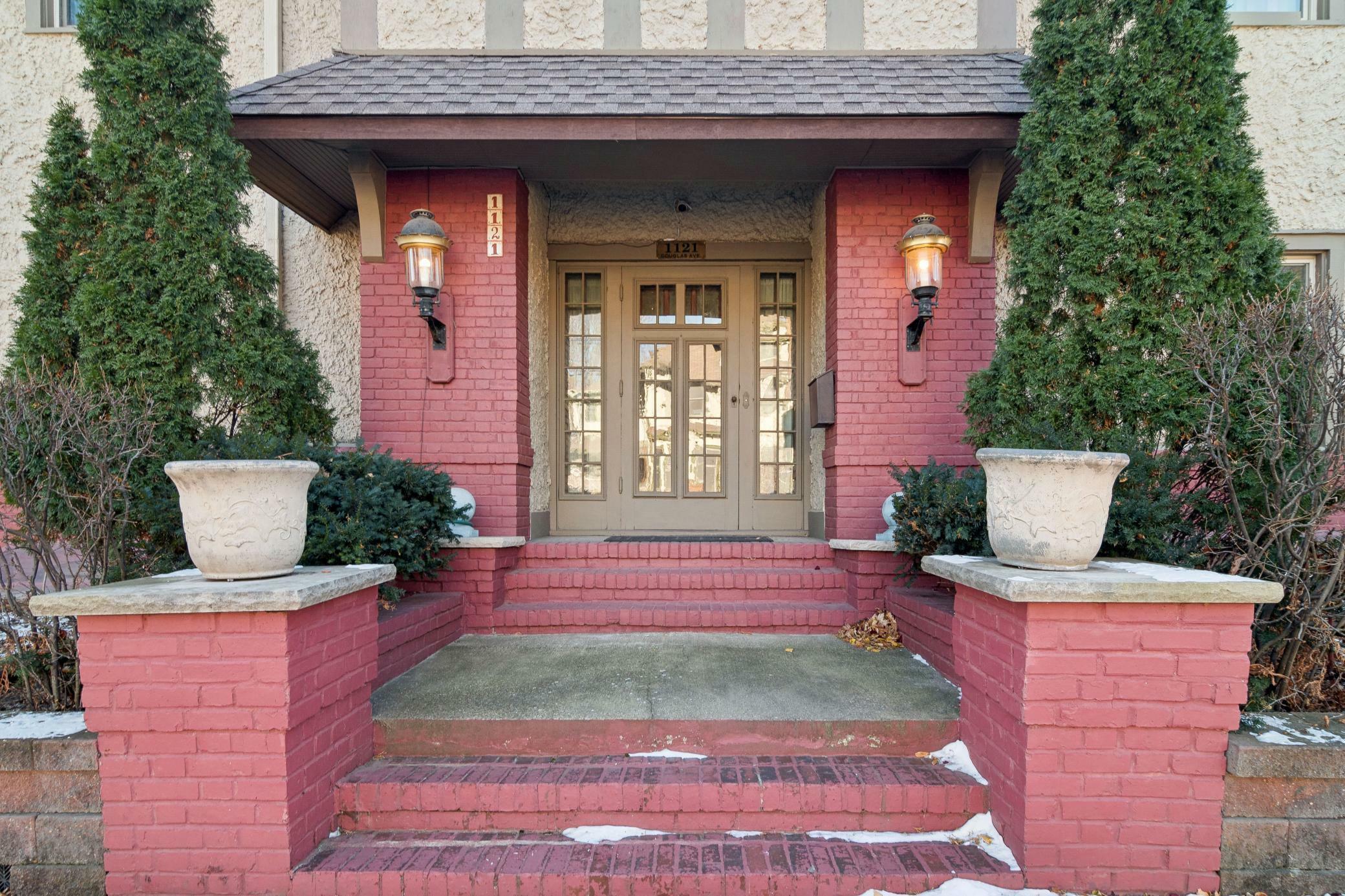 Property Photo: 1121 Douglas Avenue MN 55403
