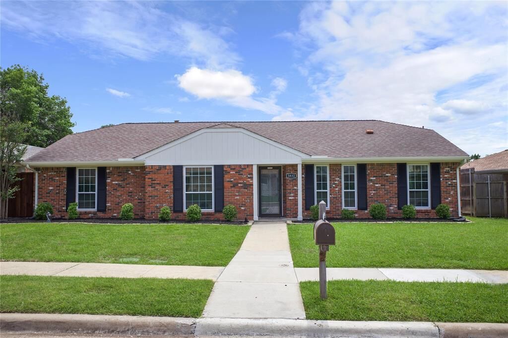 Property Photo:  3832 Westminster Drive  TX 75007 