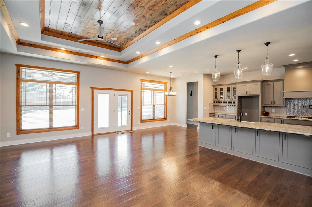 Property Photo: 3760 Bitterroot Street AR 72712