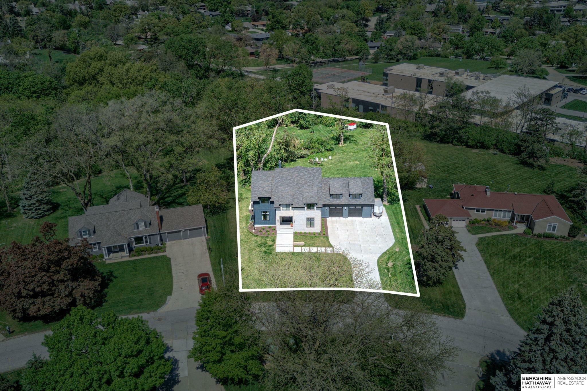 Property Photo: 8616 Broadmoor Drive NE 68114