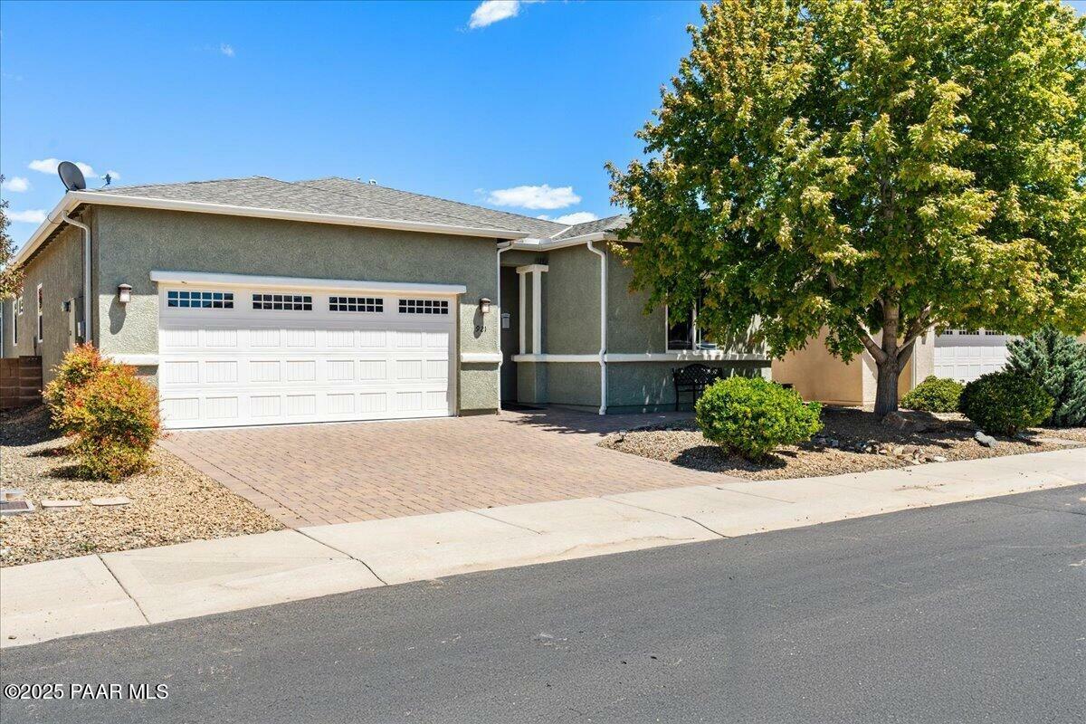 Property Photo: 921 N Soliz Street AZ 86327