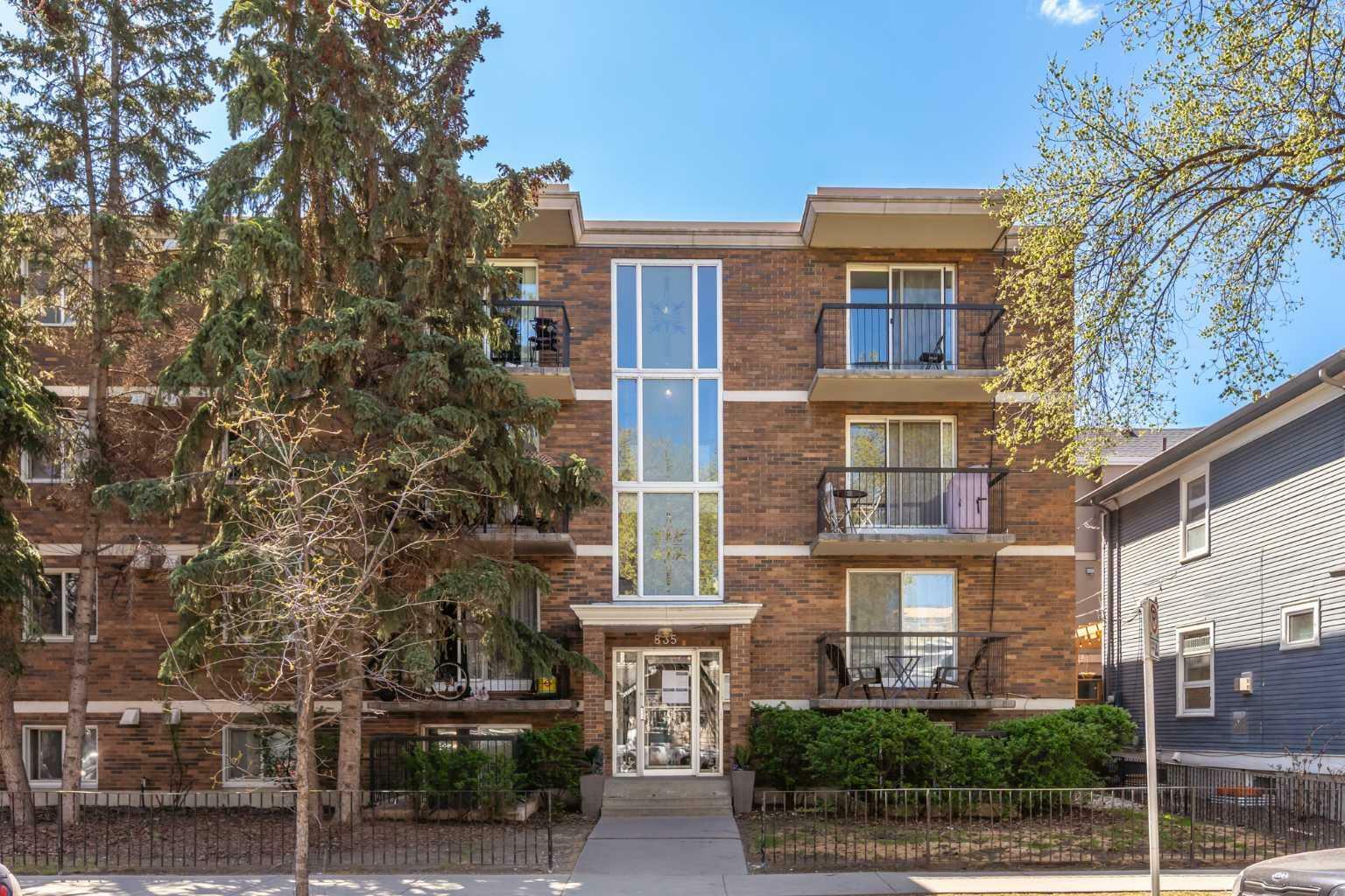 Property Photo: 835 18 Avenue SW 105 AB T2T 0G9