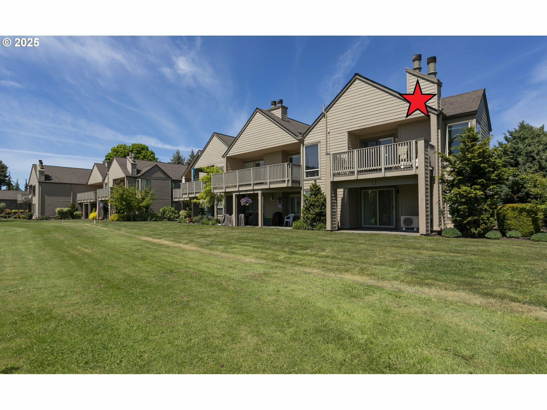 Property Photo: 15719 SE 23rd St 115 WA 98683