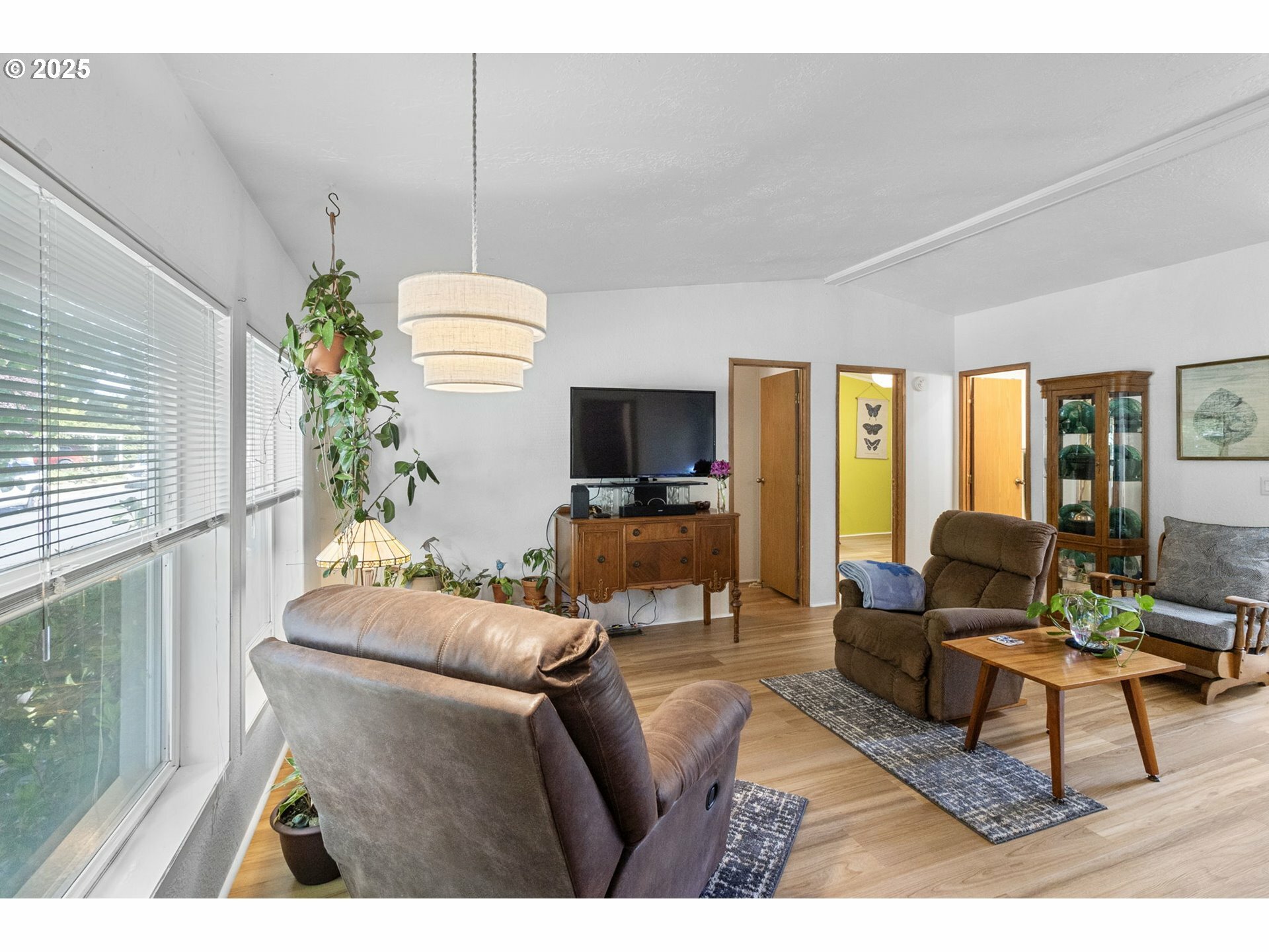 Property Photo: 2350 N Terry St 25 OR 97402