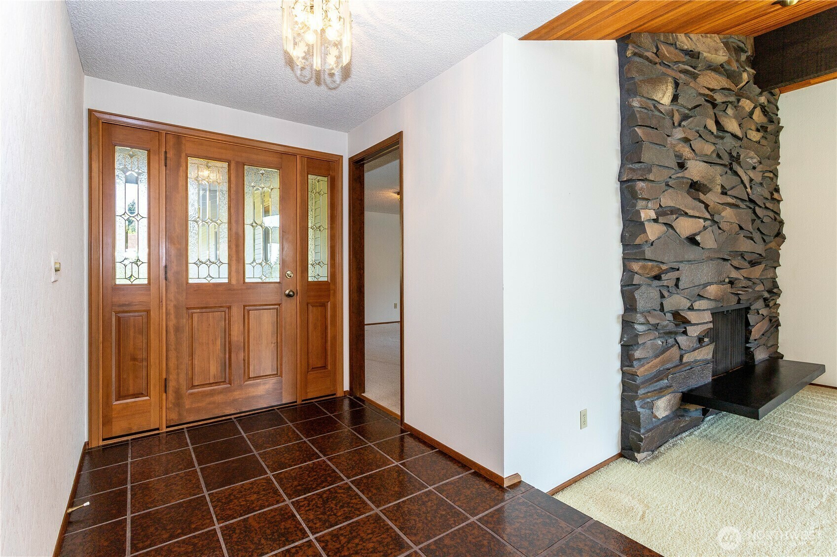 Property Photo: 13815 SE 241st Street WA 98042