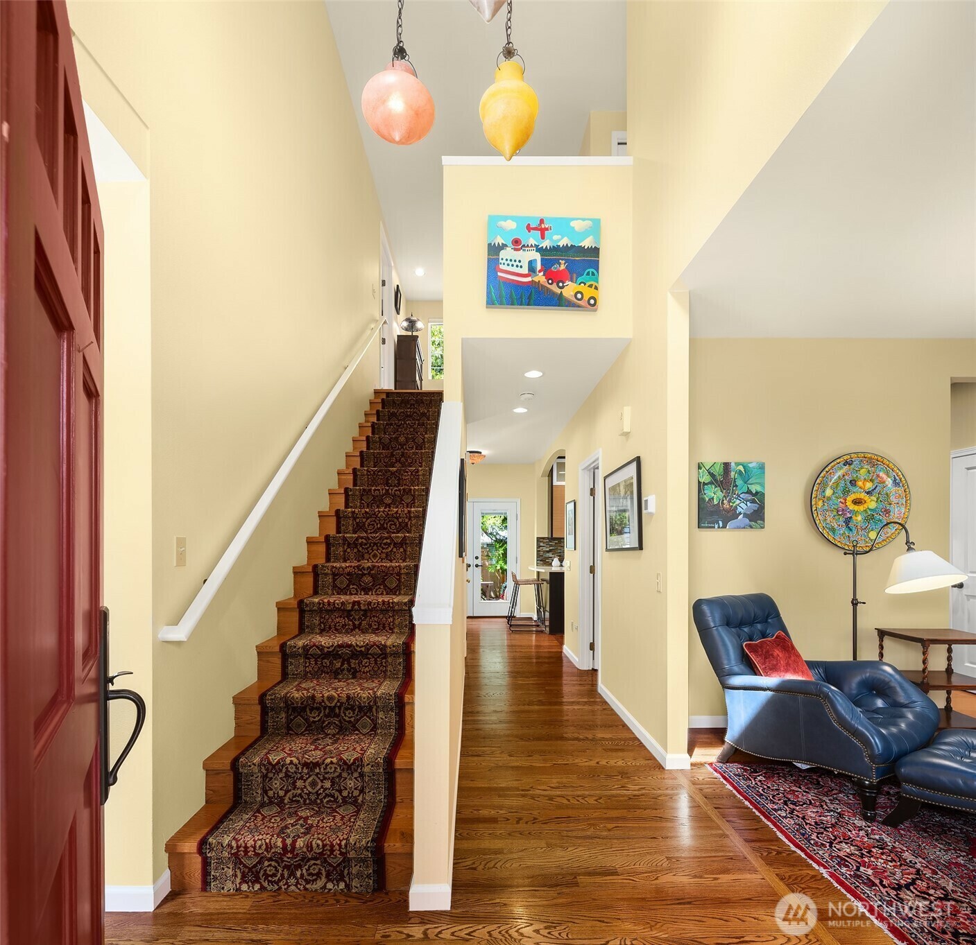 Property Photo: 809 14th Street SW WA 98020