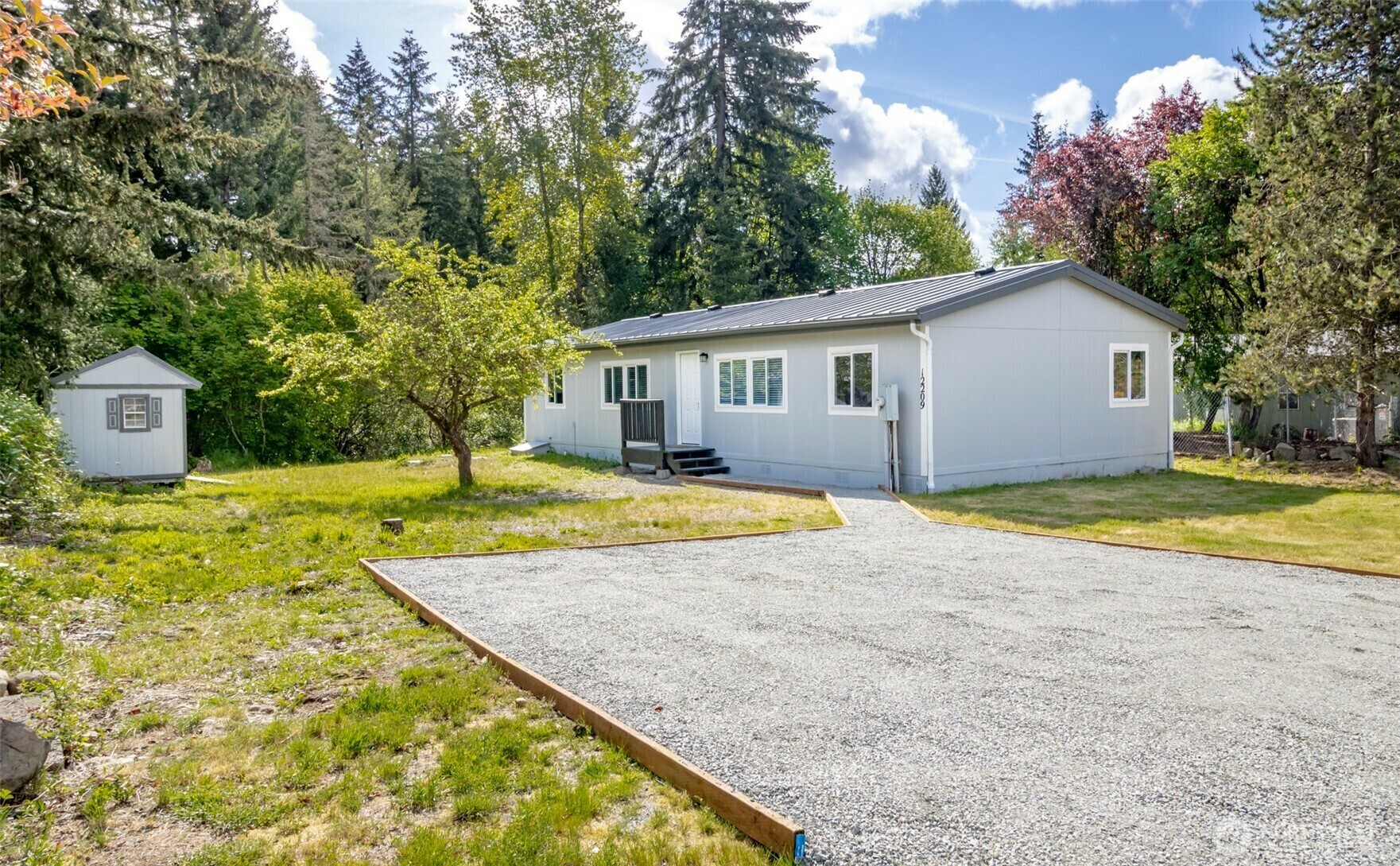 Property Photo: 12209 223rd Avenue E WA 98391