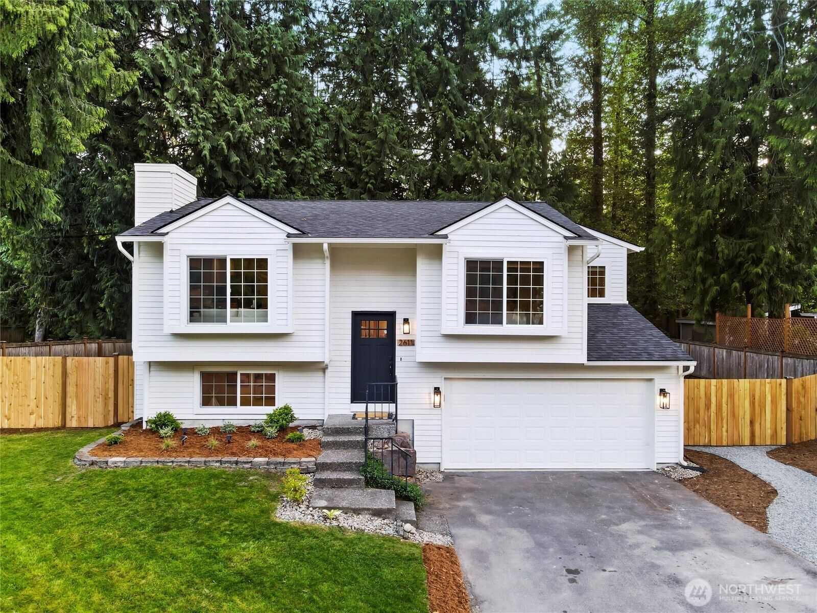 Property Photo:  2611  229th Place NE  WA 98074 