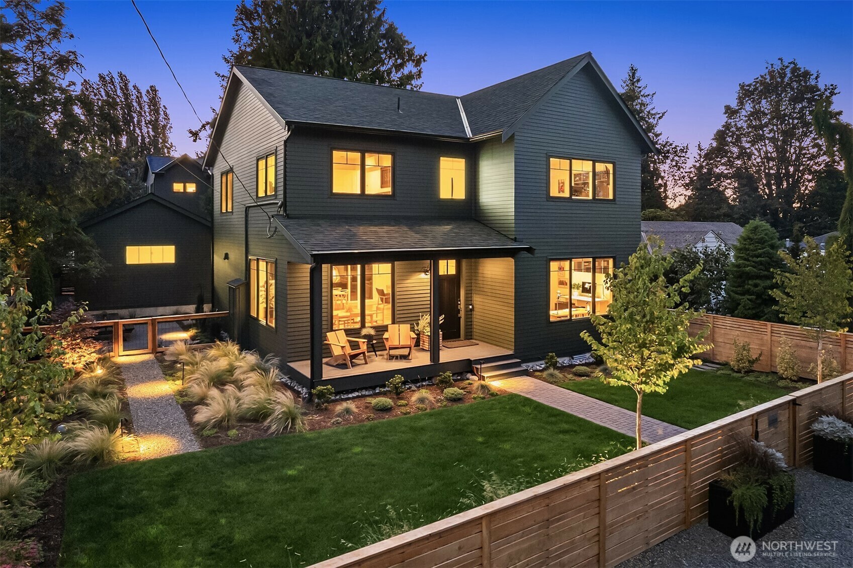 Property Photo:  10419  41st Avenue SW A  WA 98146 