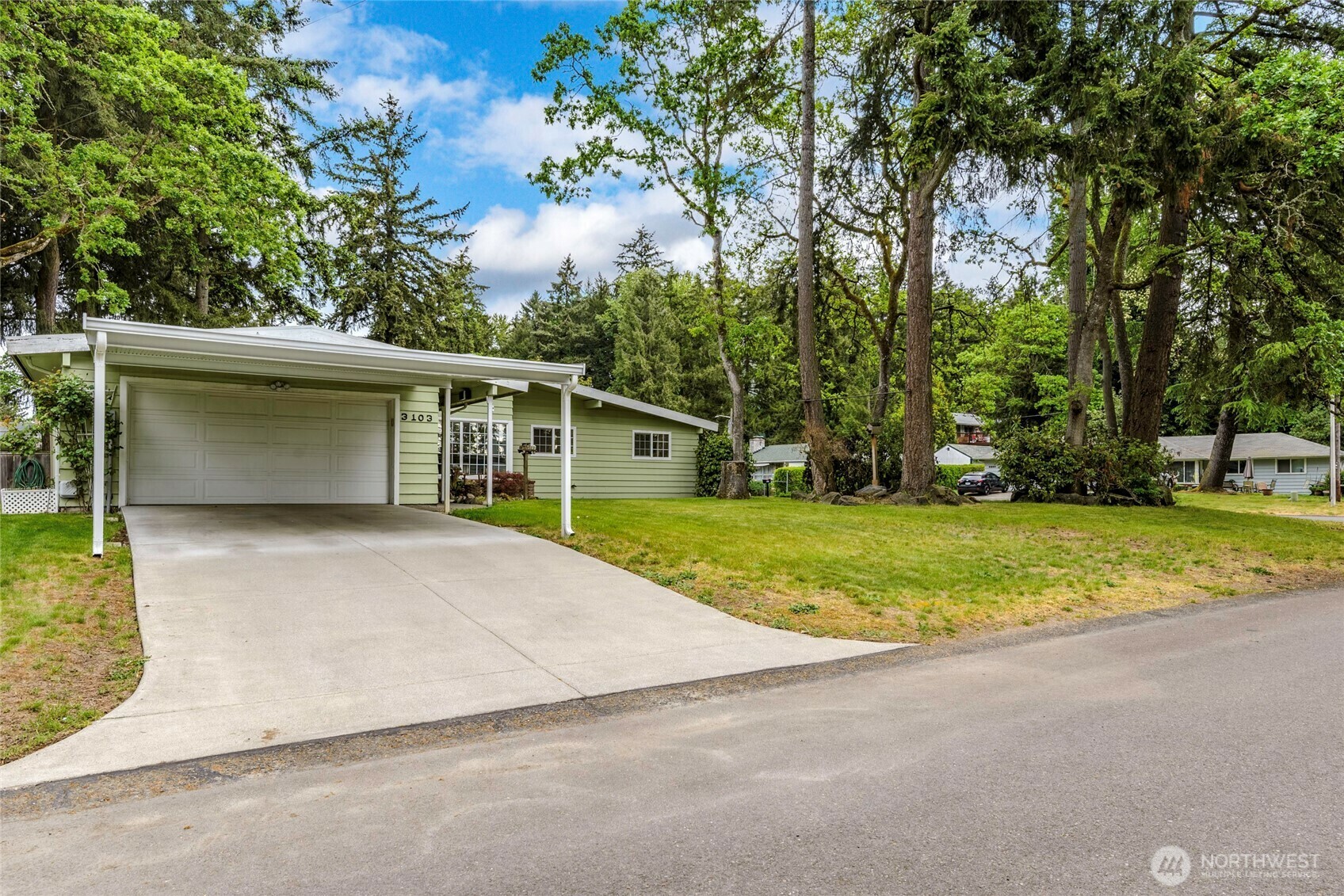 Property Photo: 3103 89th Street S WA 98499