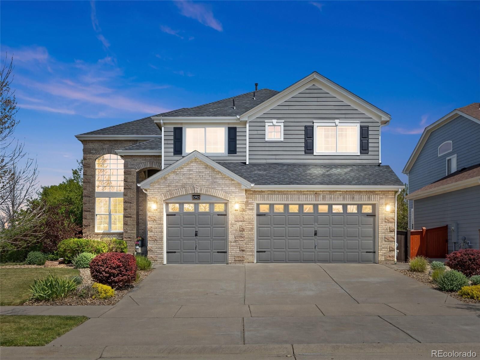 Property Photo: 15915 E Summit Fox Avenue CO 80134