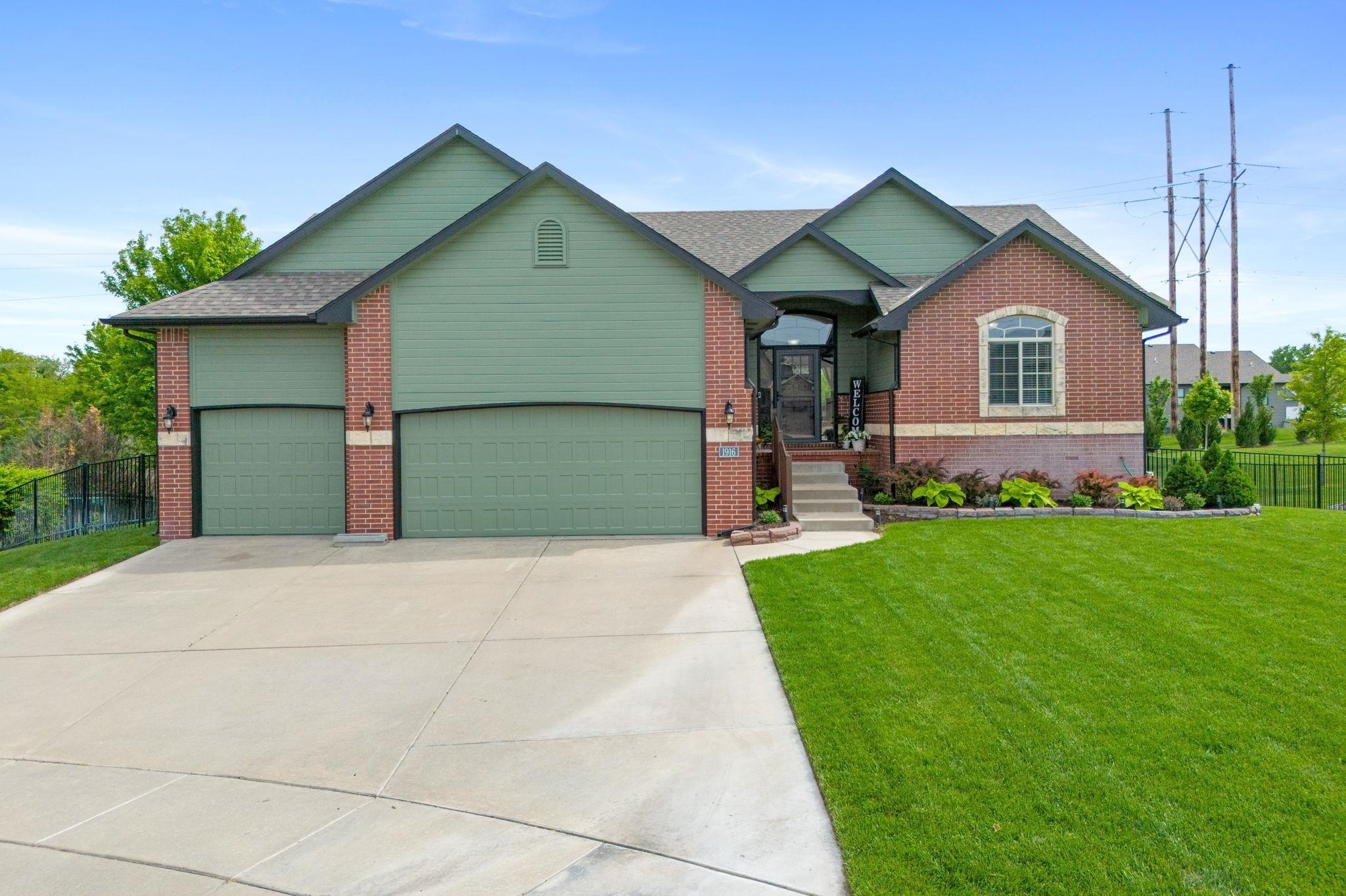 1916 N Newberry Pl  Derby KS 67037 photo
