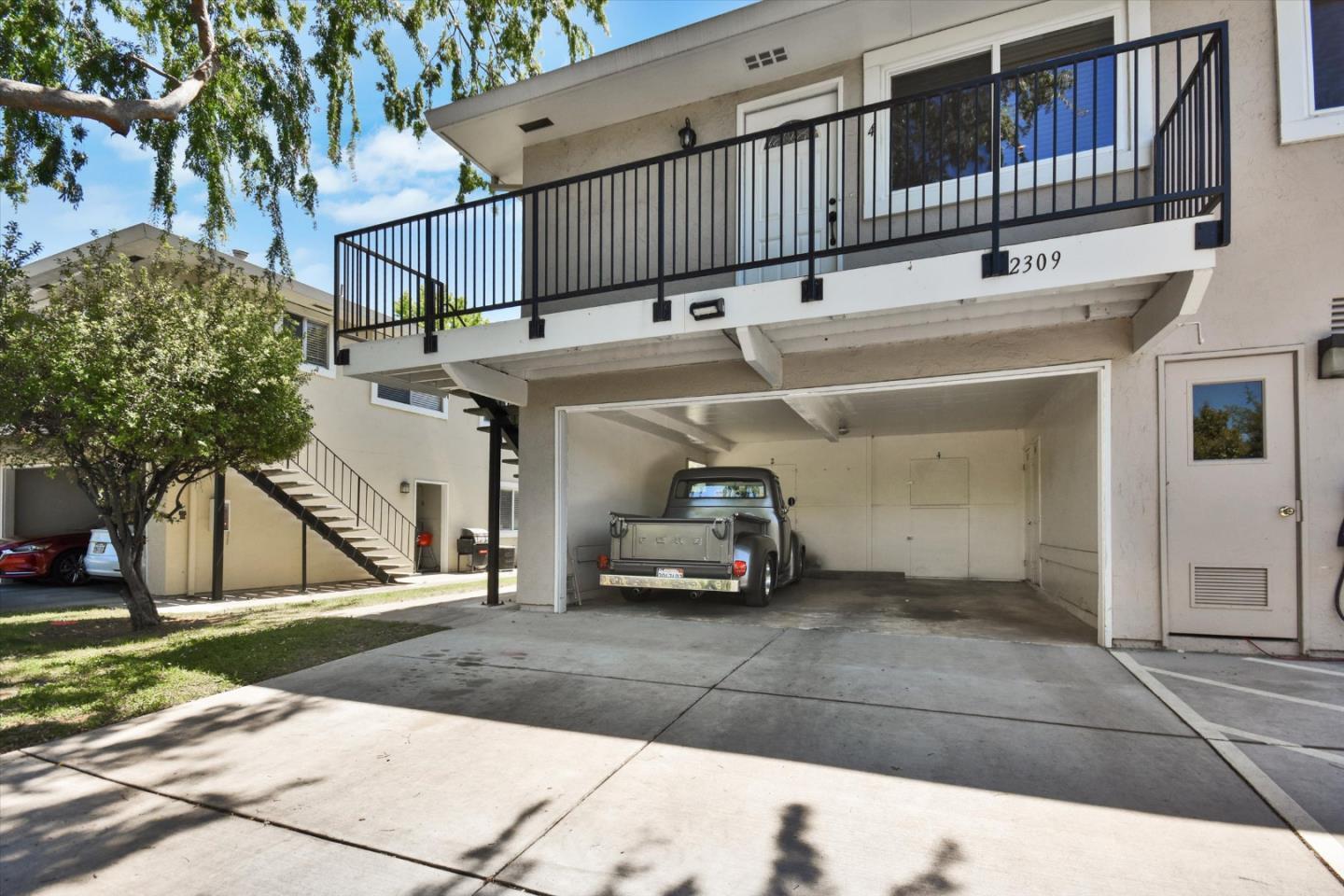 Property Photo: 2309 Saidel Drive 4 CA 95124
