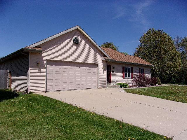 Property Photo: 278 East Sunset Drive WI 53563