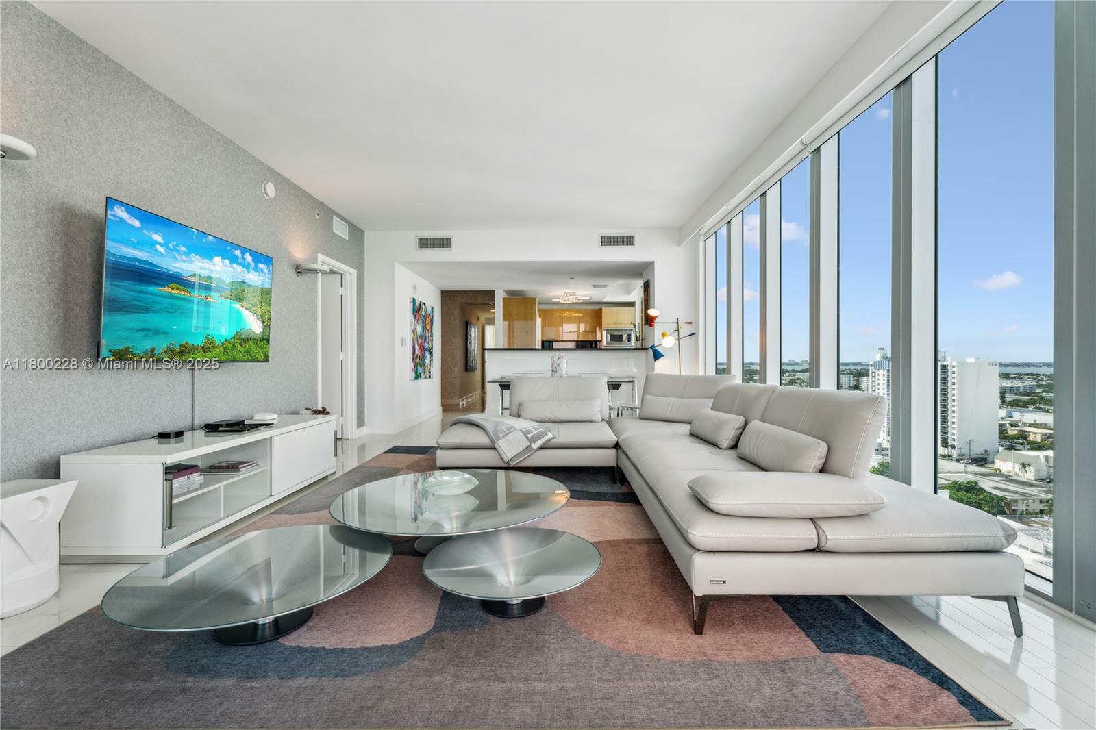 Property Photo: 6799 Collins Ave 1602 FL 33141