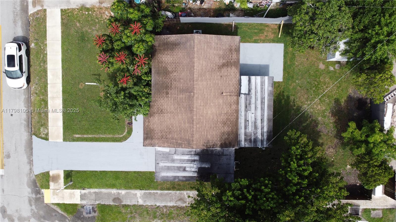 Property Photo:  6644 Raleigh Street  FL 33024 