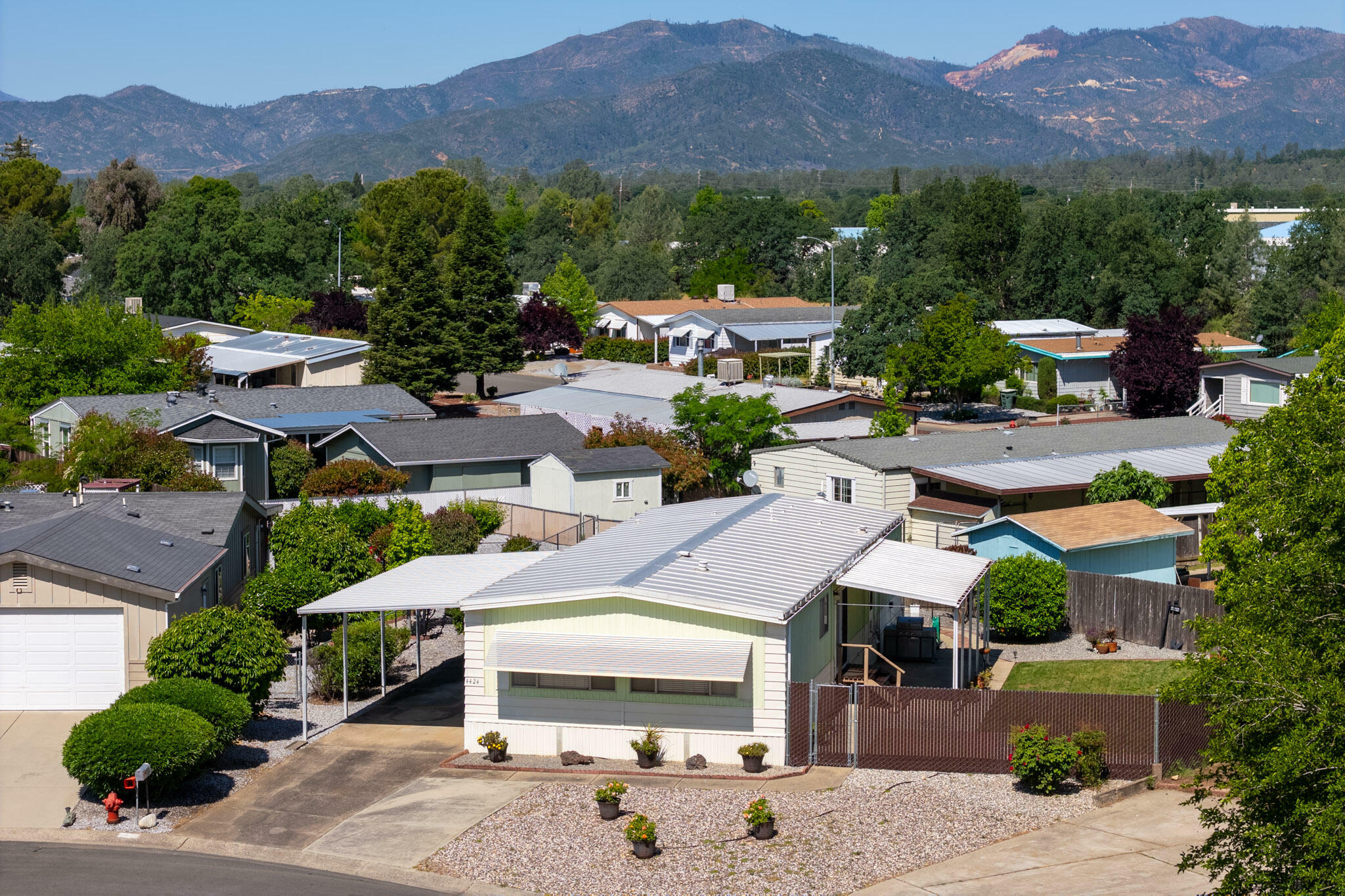 4424 Honeycomb Way  Redding CA 96003 photo