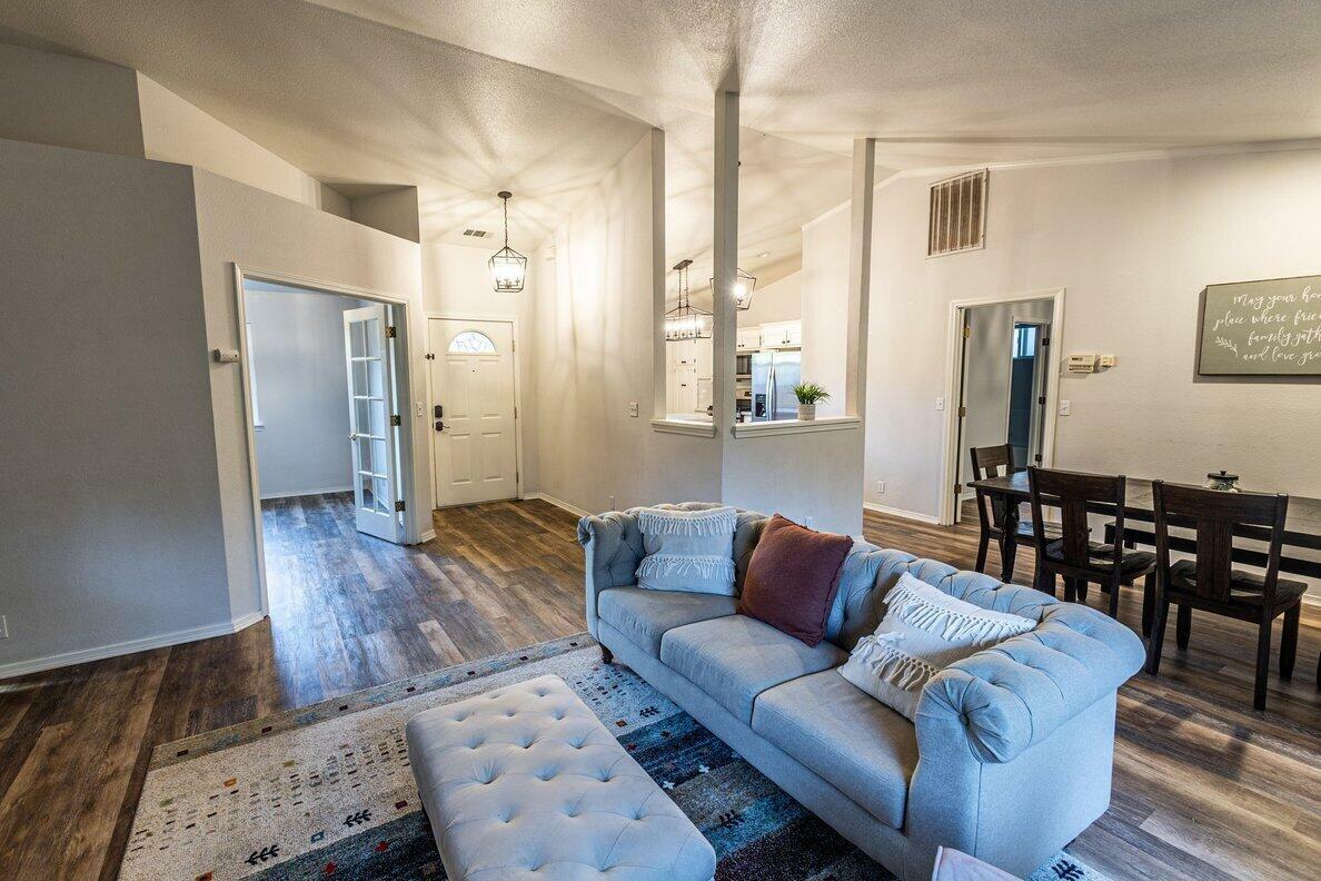 Property Photo: 2268 Wicklow Street CA 96001