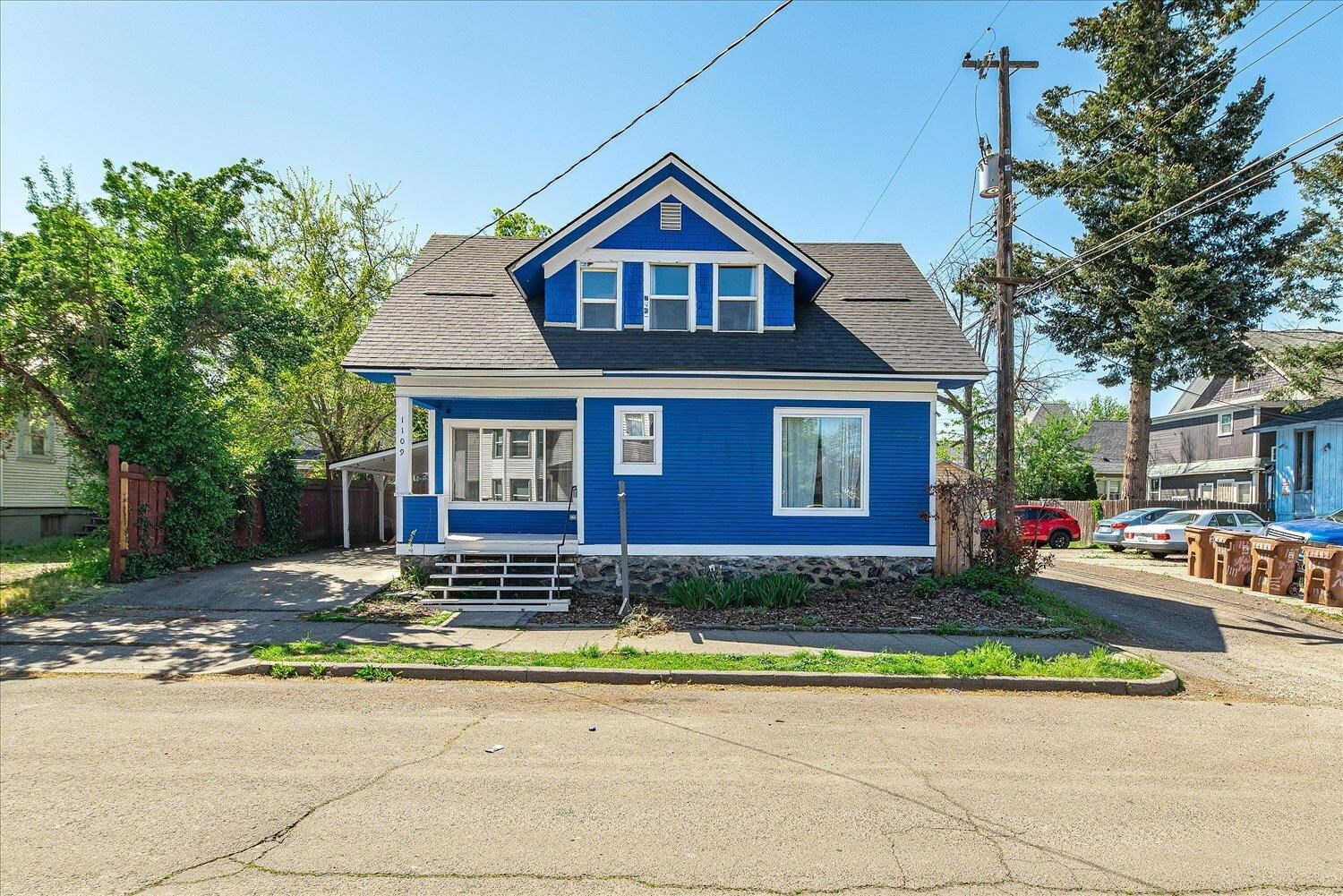 Property Photo: 1109 N Walnut St WA 99201