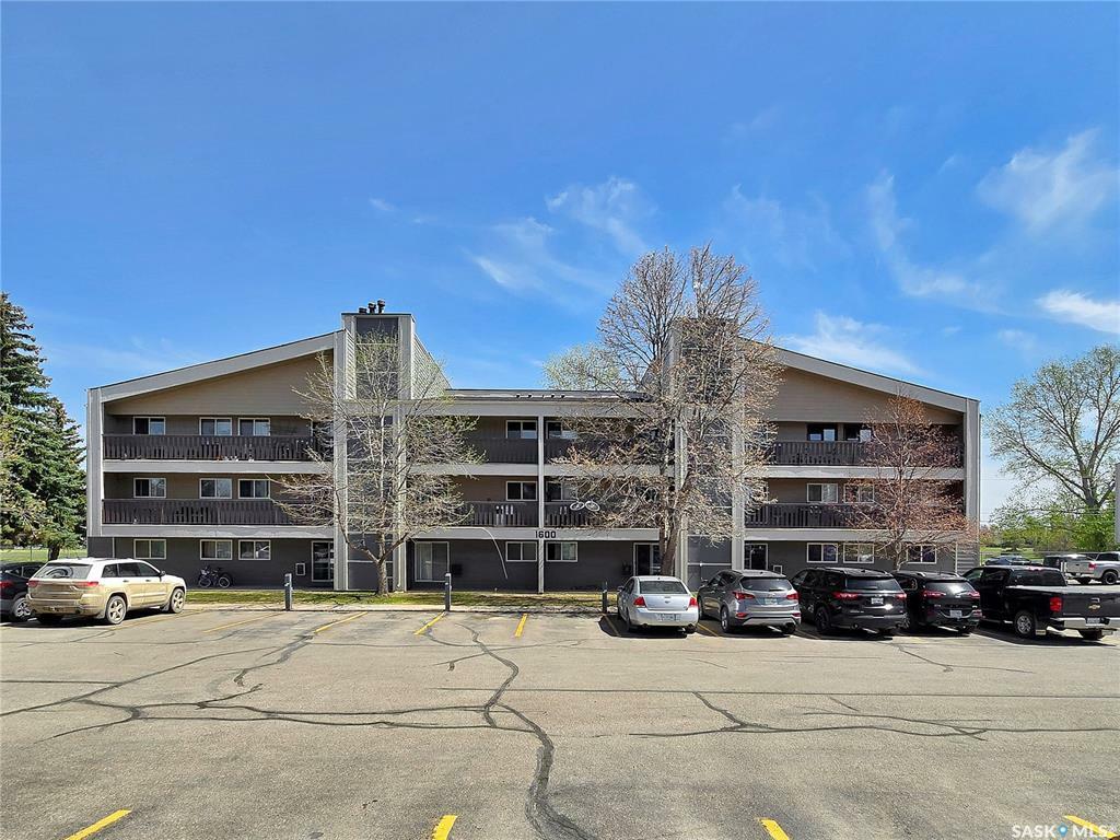 425 115th Street E 1615  Saskatoon SK S7N 2E5 photo