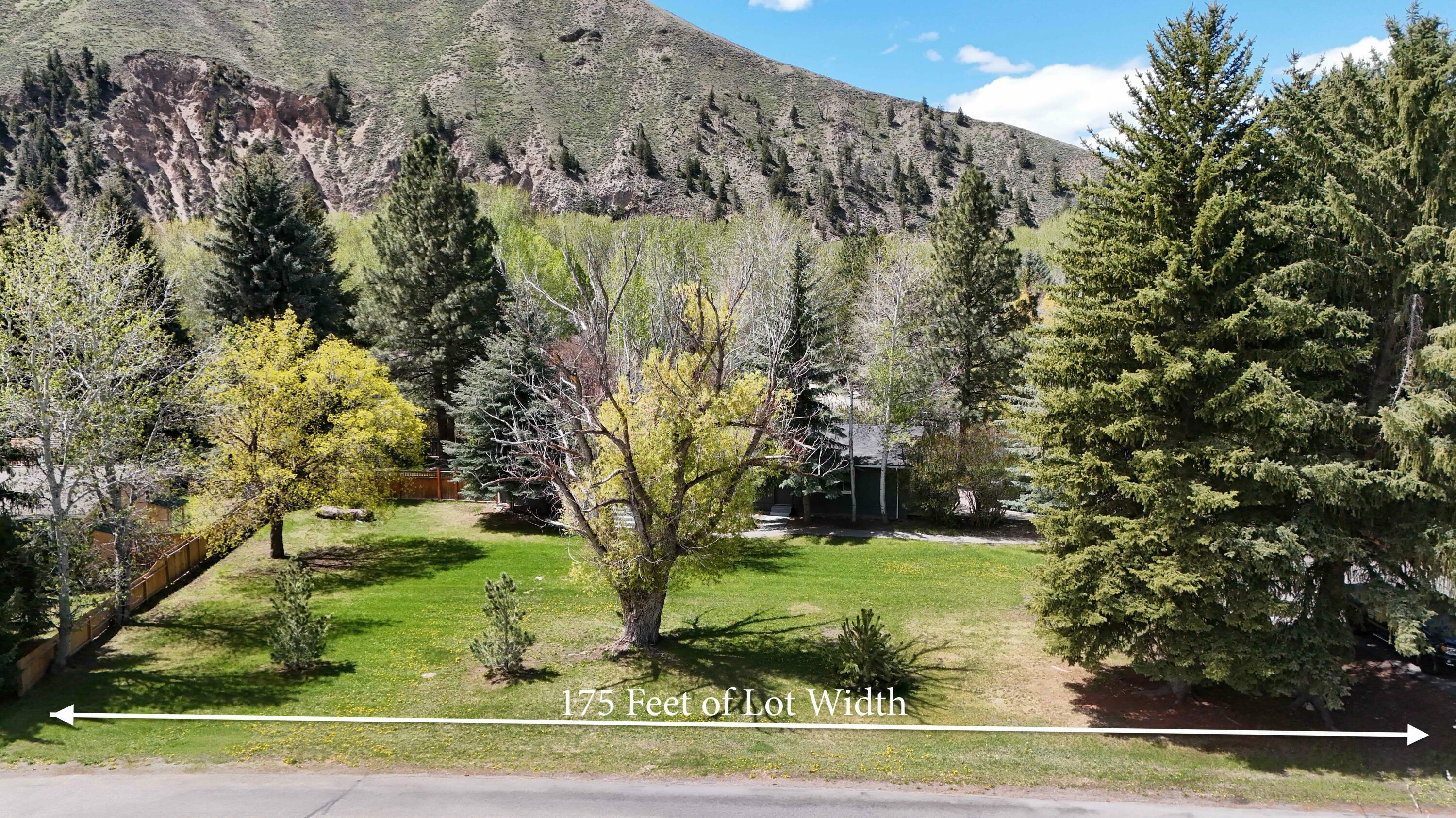 Property Photo: 911 Queen Of Hills Dr ID 83333