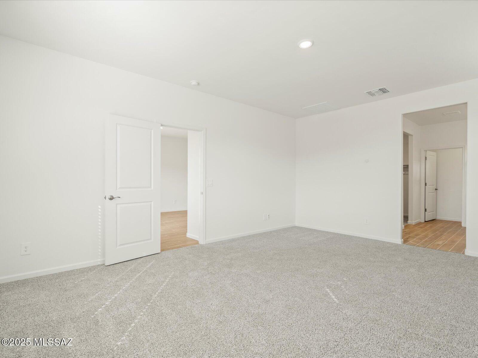 Property Photo: 9841 N Summerstone AZ 85743