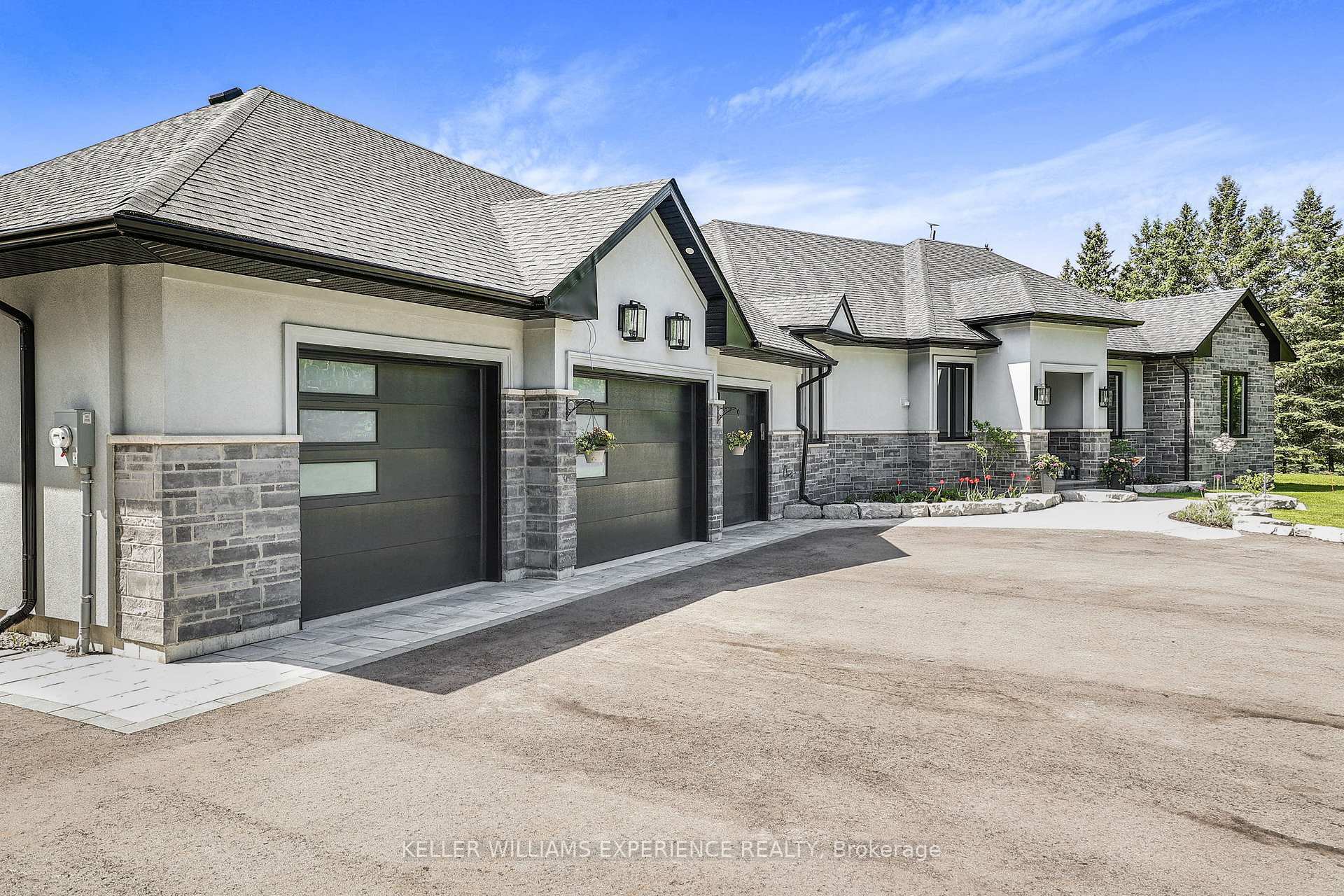 7028 Pine Plains Road  Adjala-Tosorontio ON L0M 1J0 photo