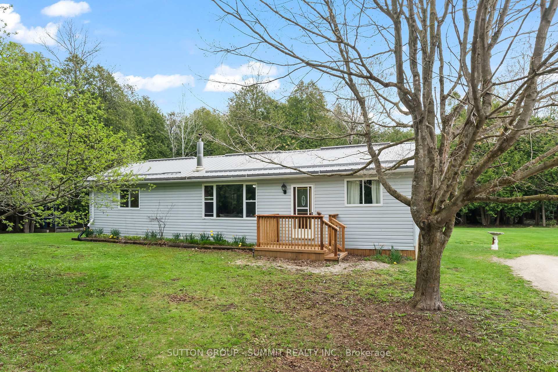 134 Paisley Drive  Chatsworth ON N0G 1L0 photo