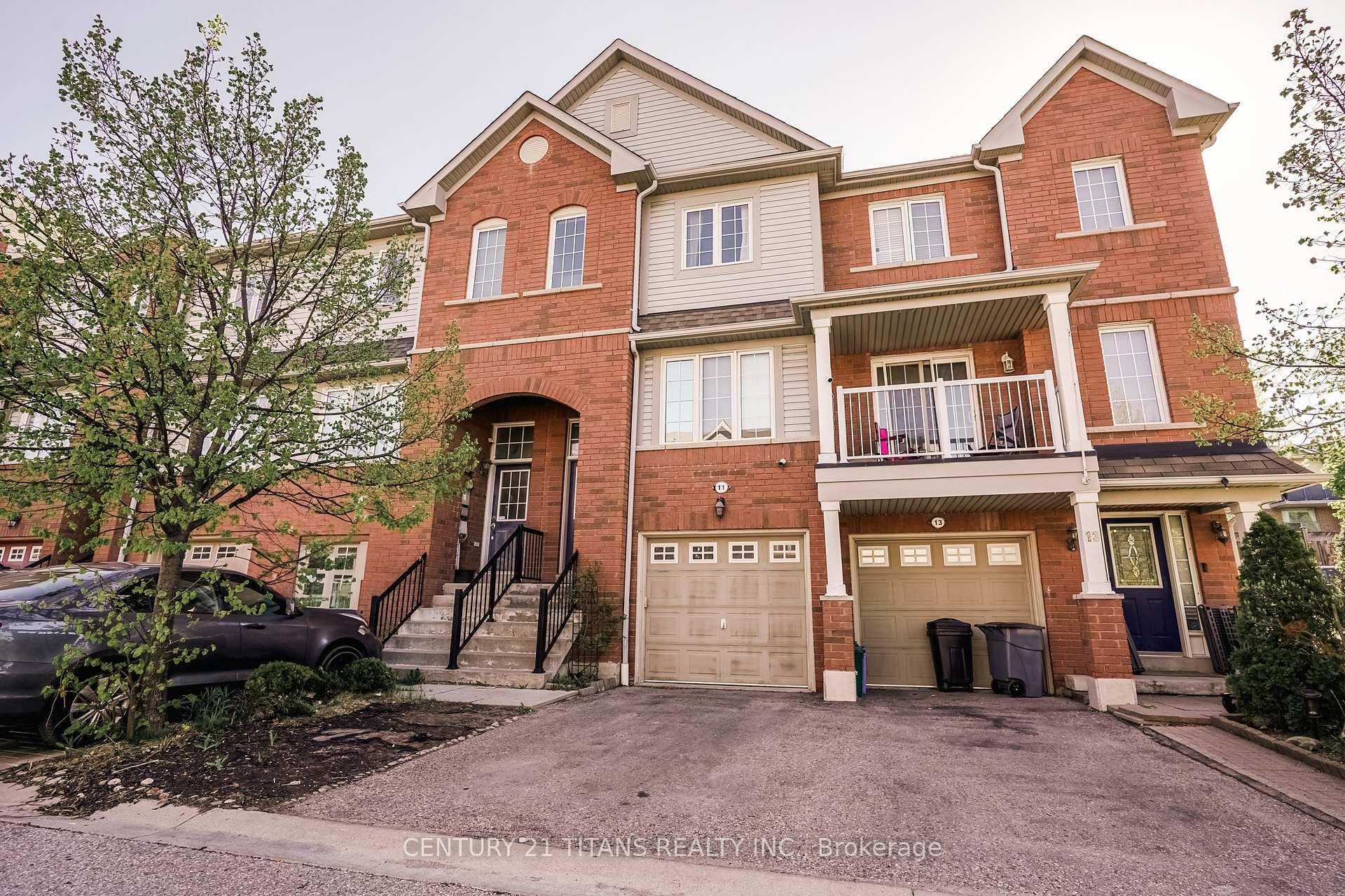Property Photo: 11 Ventura Lane ON L1T 0B1